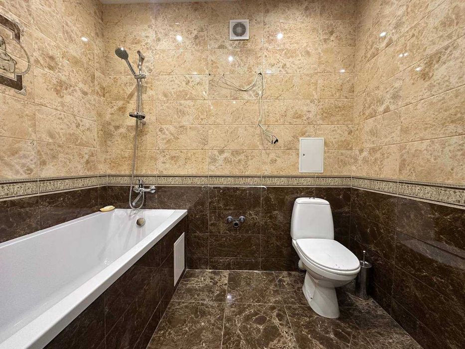 Продажа 1 комн квартира частичный ремонт ЖК пгт Слобожанское Новострой