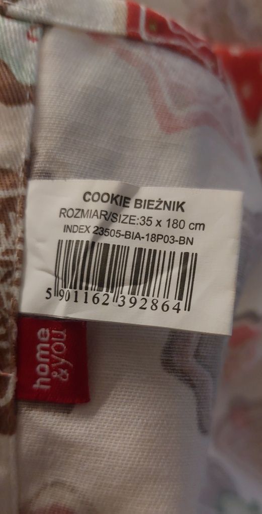 Zestaw 4 poduszki + bieżnik  home&you Cookie