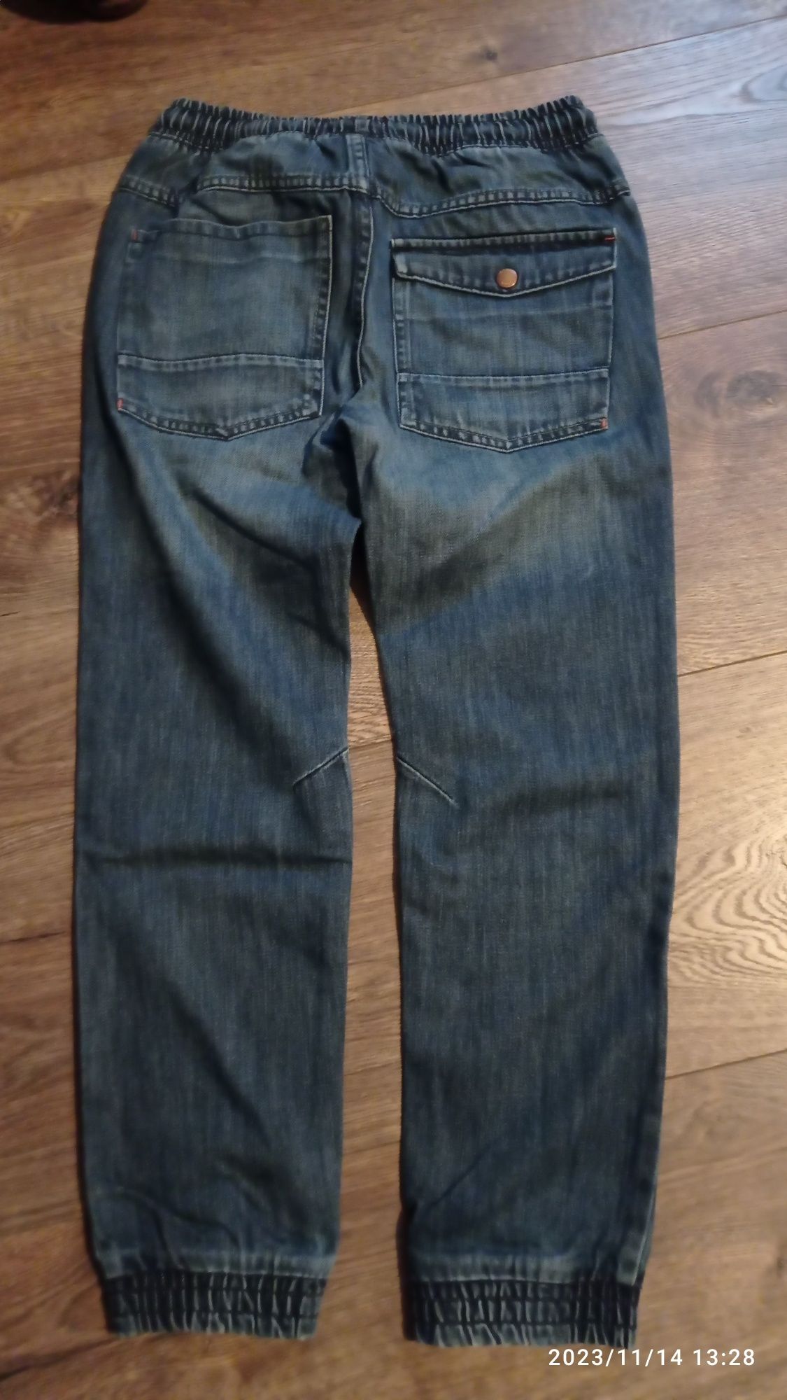 Spodnie jeansowe na gumce jeansy joggersy 140 cm NEXT
