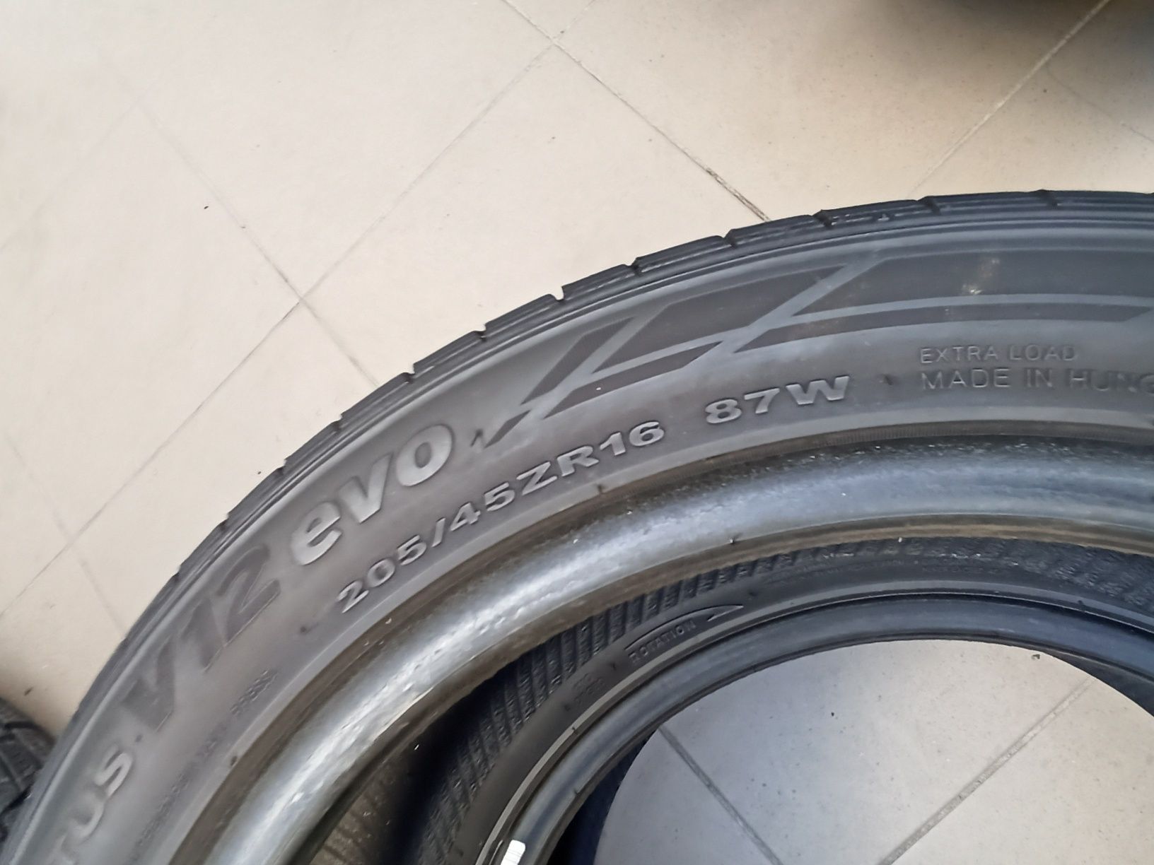 Летняя резина 205/45 R16 Hankook Ventus V12 EVO