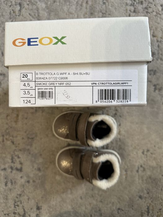 Buty Geox dziewczęce ocieplane r. 20 brokatowe