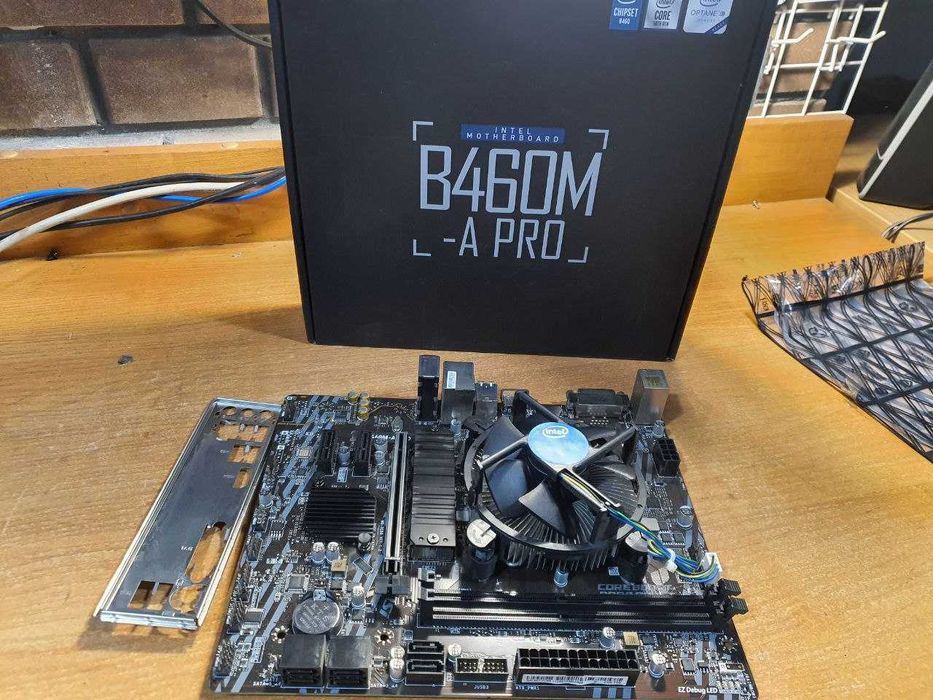 Материнская плата s1200 MSI MSI B460M-A Pro с i5-10400F кулер BOX.
