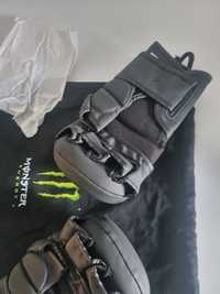 Rękawice treningowe MMA DBX Bushido L + plecak monster