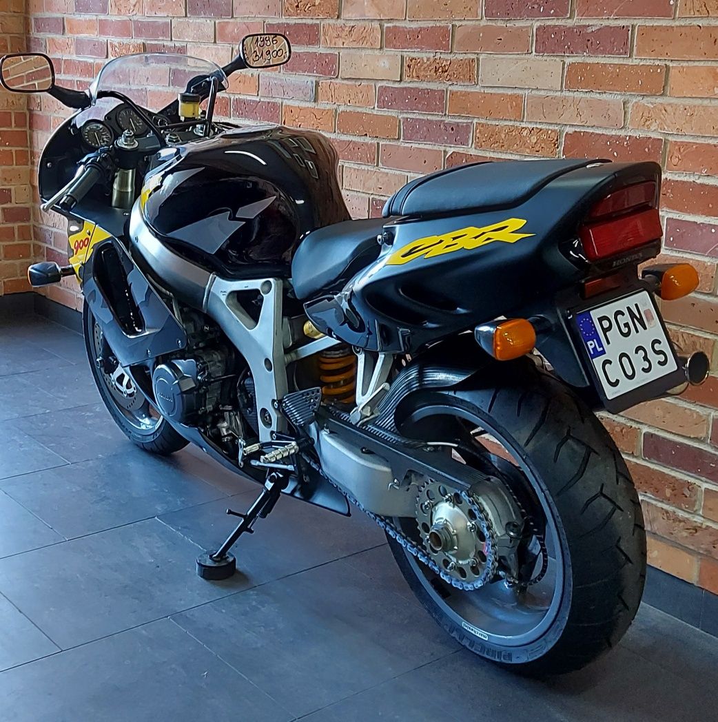 Honda CBR 900rr dla indywidualisty w bardzo dobrym stanie