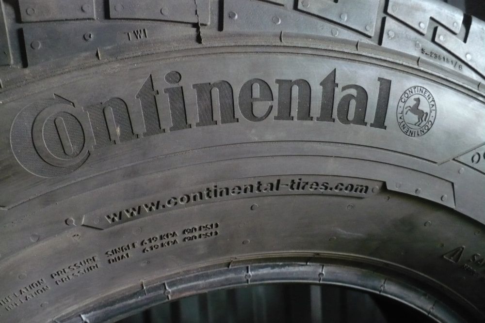 Opony Dostawcze Continental ContiVan100 225/75/16C 5mm Lato 2szt