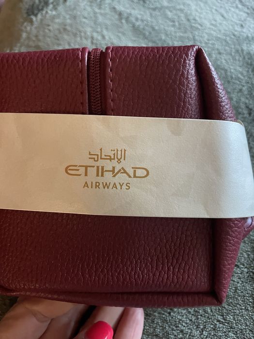 Bolsas executiva etihad, seladas.  2025