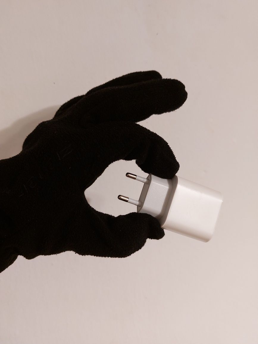 Zasilacz Apple USB C Lightning + adapter do iPhone
