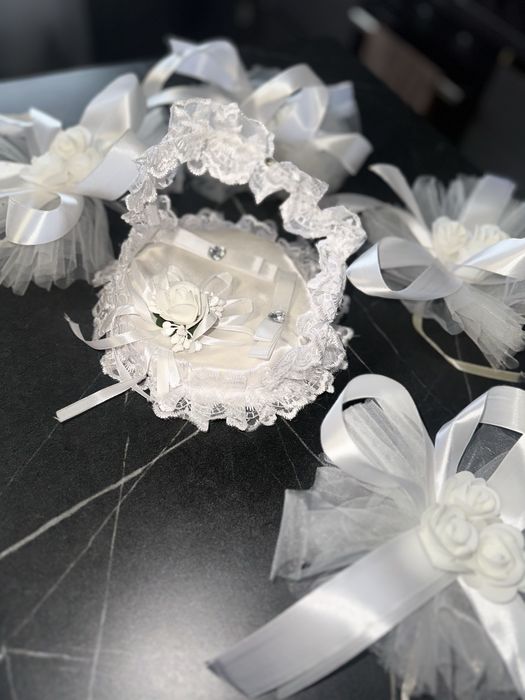 Свадебные украшения для машины