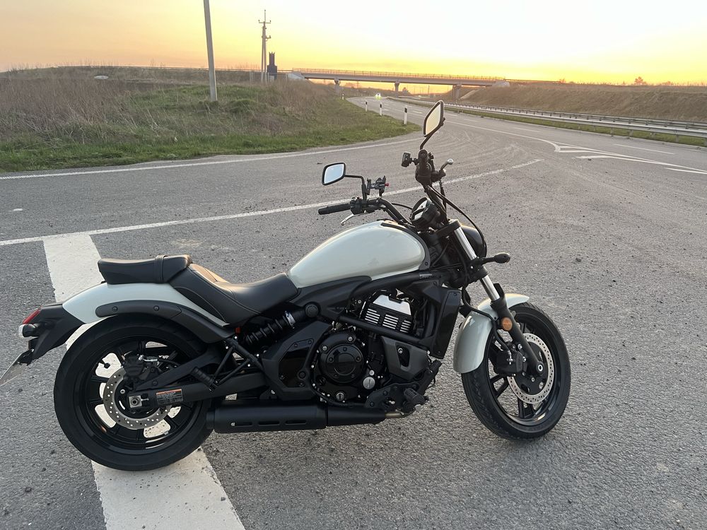 Kawasaki Vulcan 650s, 2015 , пробег - 4000,00 км.