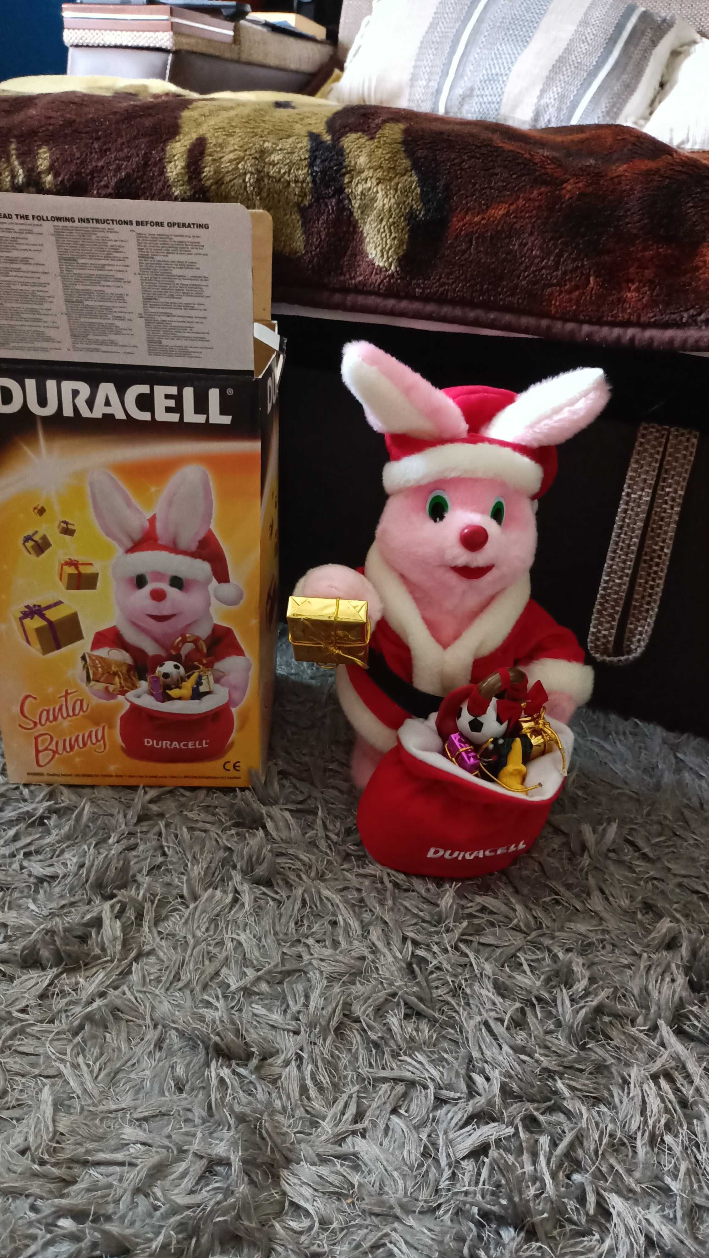 Królik Santa Bunny