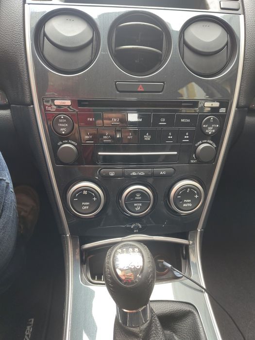 Mazda 6 2007 em muito bom estado