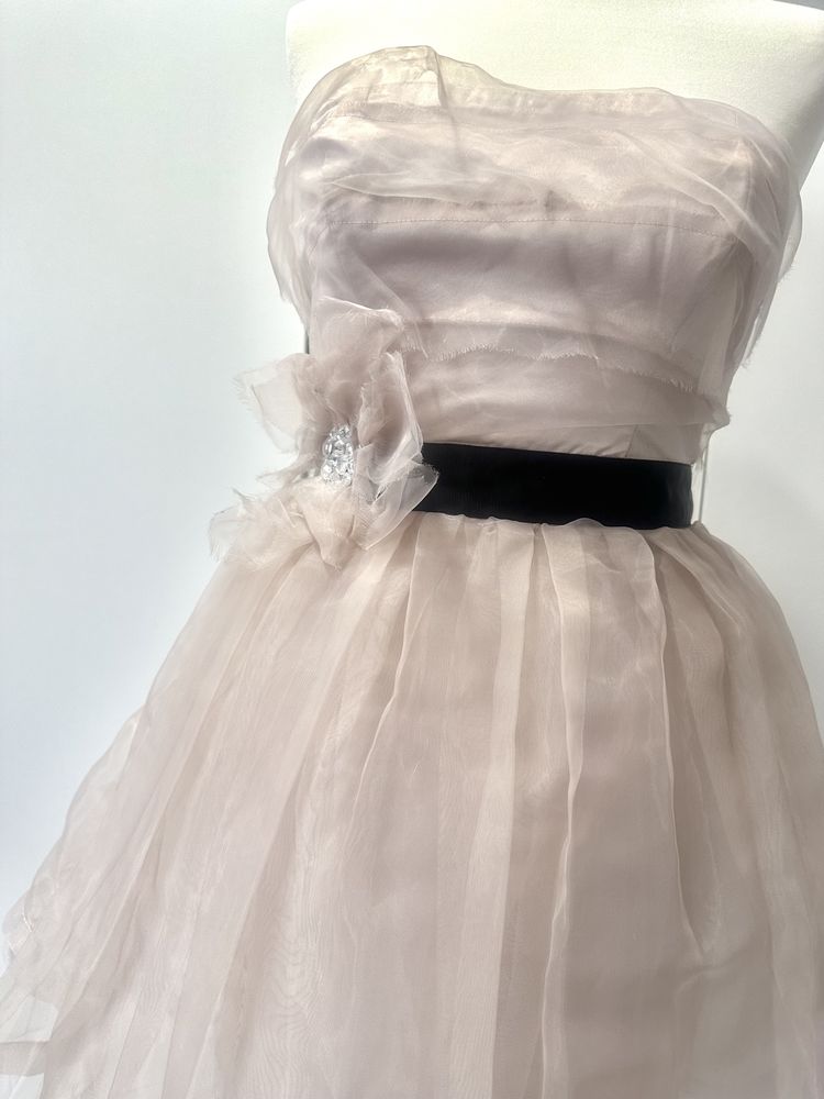 Sukienka Lipsy London chłodny beż r.10 czyli 38/M