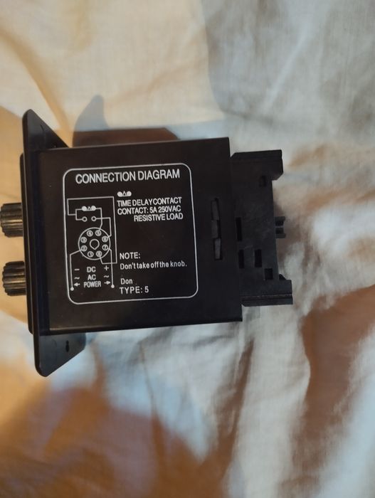 Таймер.Реле часу.