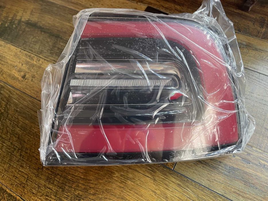 Tesla Model 3/Y фонарь задня оптика фара стоп ліхтар в ляду