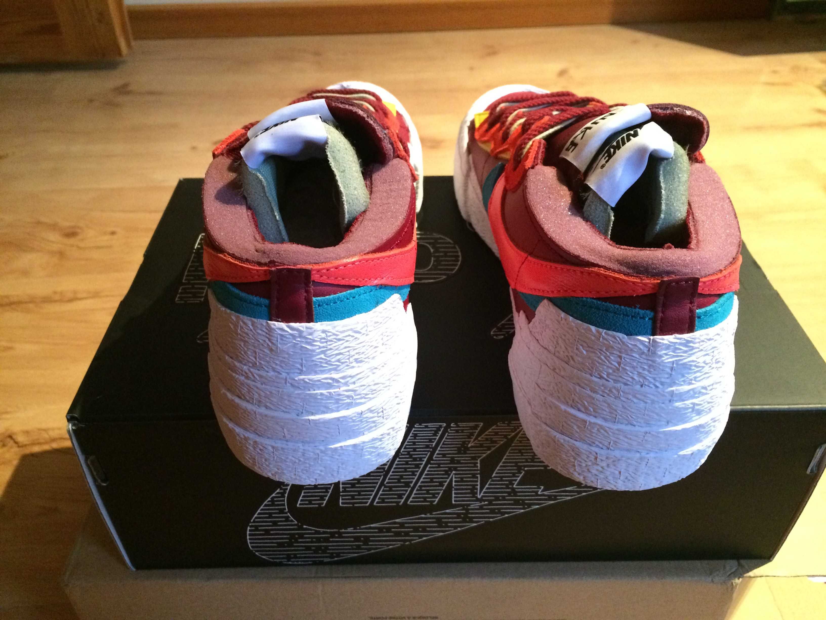 NOWE Nike Blazer Low Sacai Kaws Red r.42,5 (9 US)