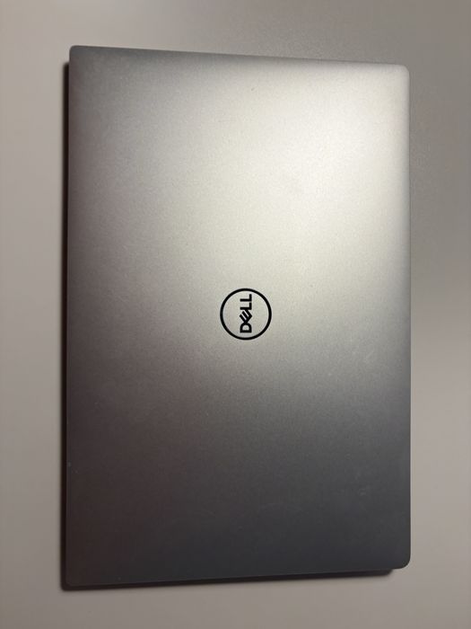 Dell XPS 13 9370 • i7/8GB RAM/256GB SSD • Windows 11 Pro