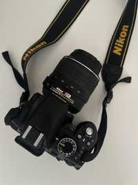 Дзеркальний фотоапарат Canon Nikon D3100 та об‘єктив