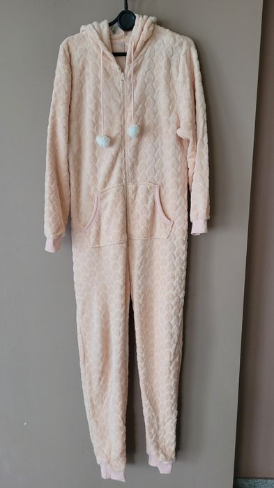 Damska piżama kangur jednoczęściowa w kolorze brudny róż z kapucą L XL