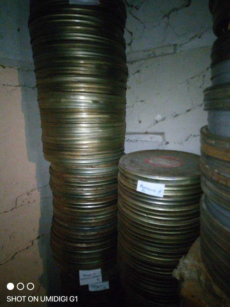 Художественные фильмы на киноплёнке 35 мм ( киноленты, кинопленка 35 )