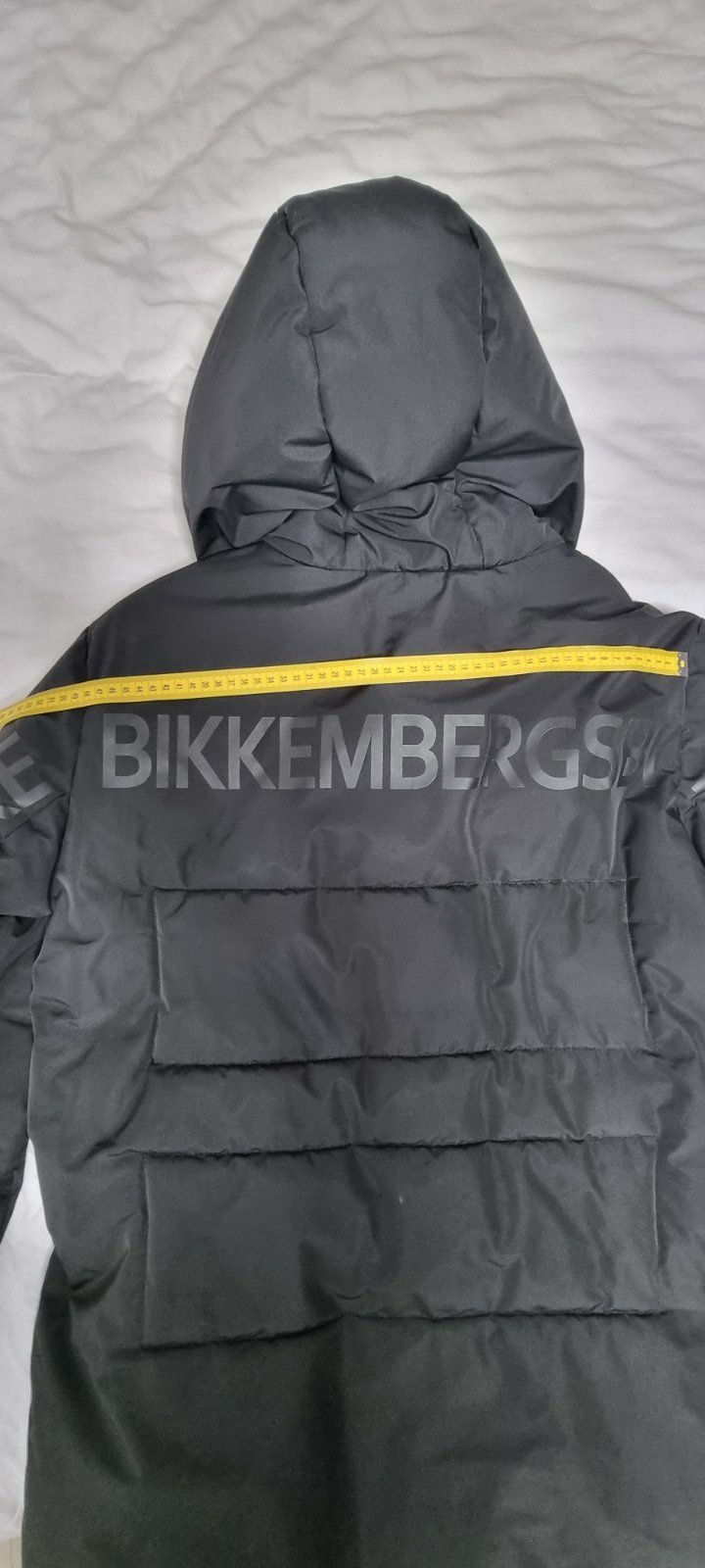 Куртка BIKKEMBERGS зимняя
BIKKEMBERGS
МФО банку - 305299

Отримувач пл
