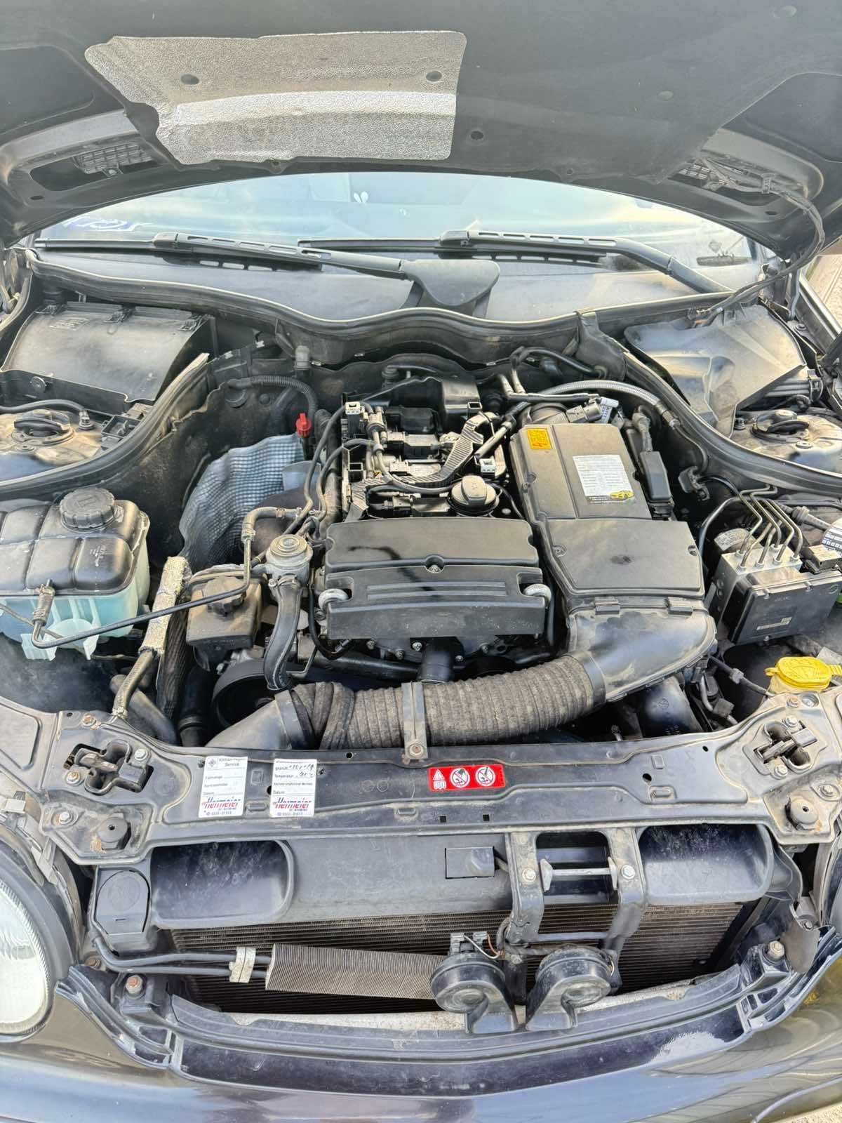 Mercedes-Benz C-Class 2004