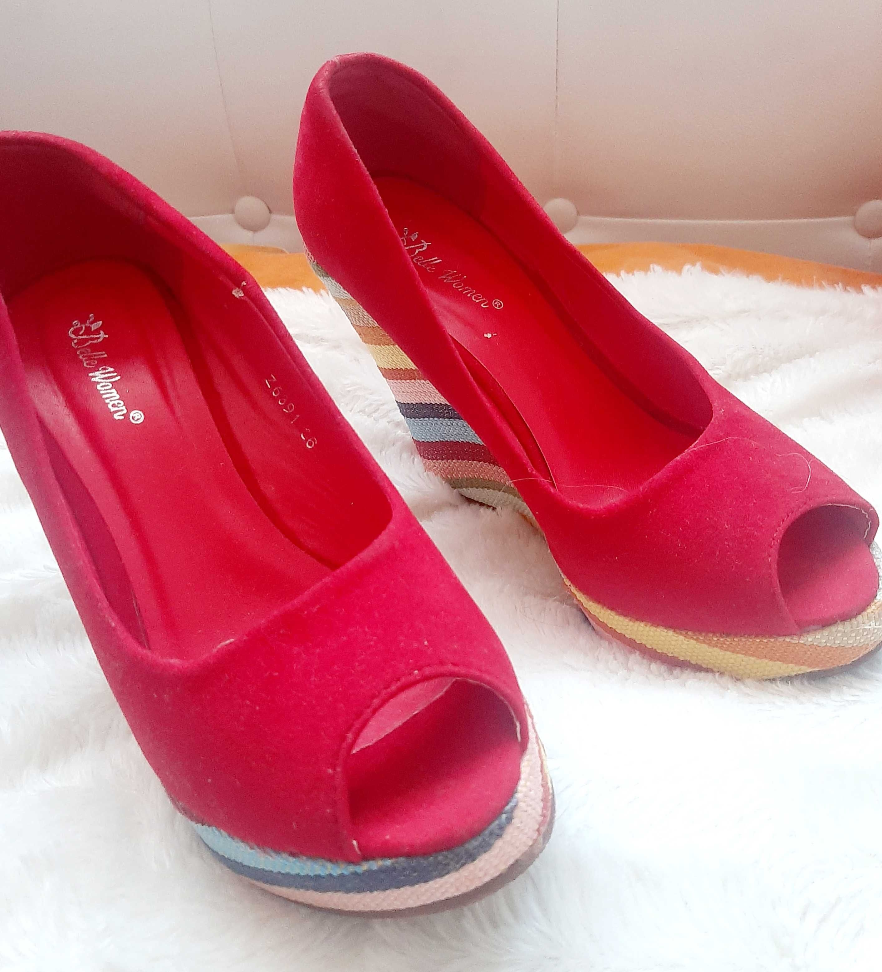 Buty na koturnie sandaly na koturnie r. 35/36 czerwone kolorowe