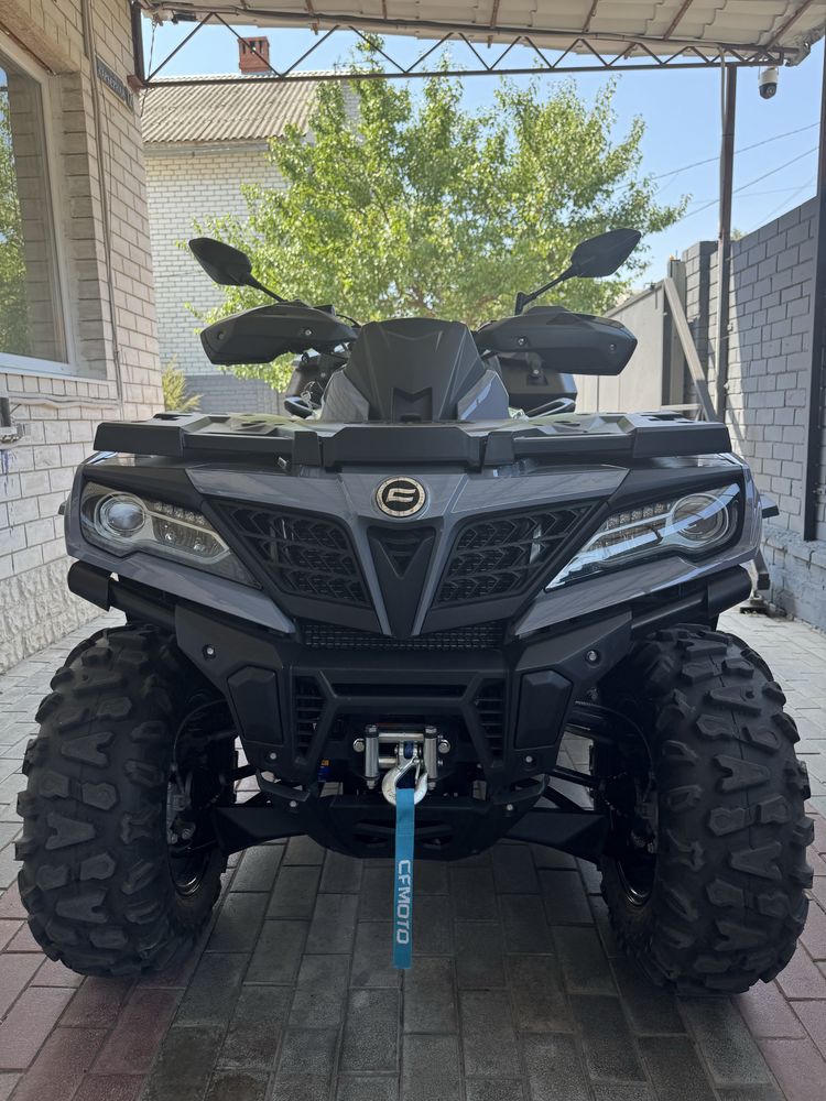 Продам Квадроцикл CFMoto 850