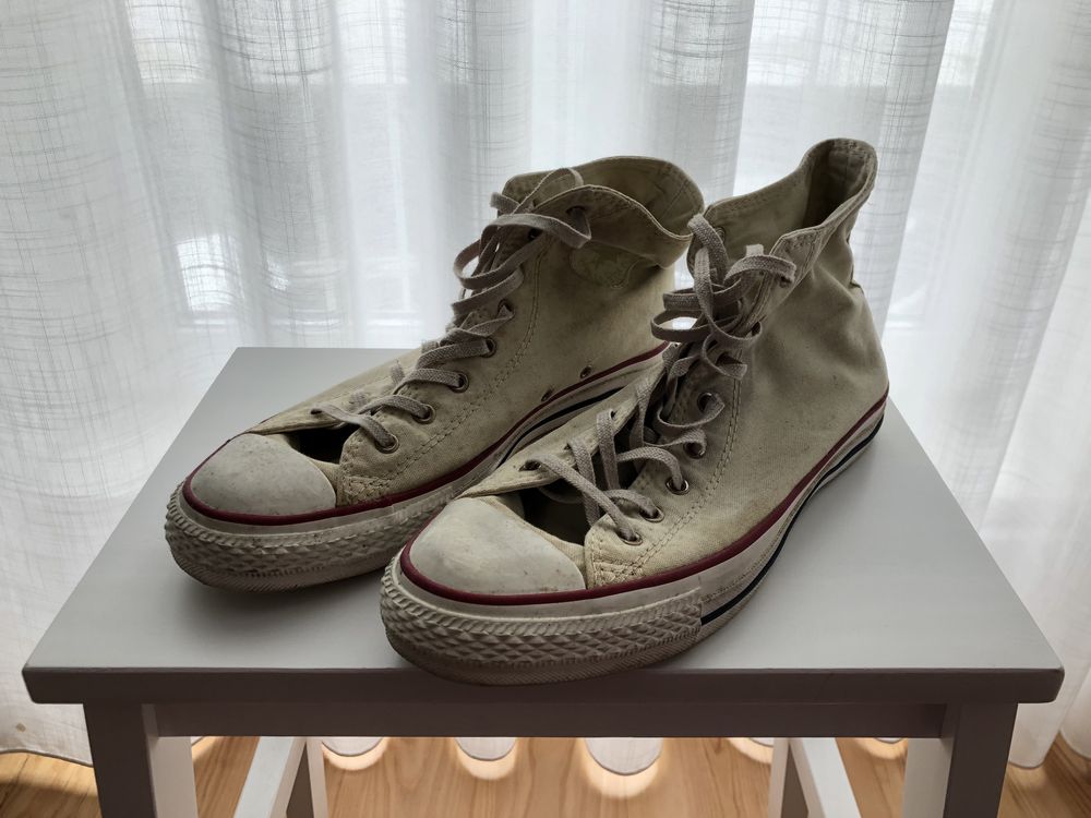 Converse All Star bege (edição limitada)