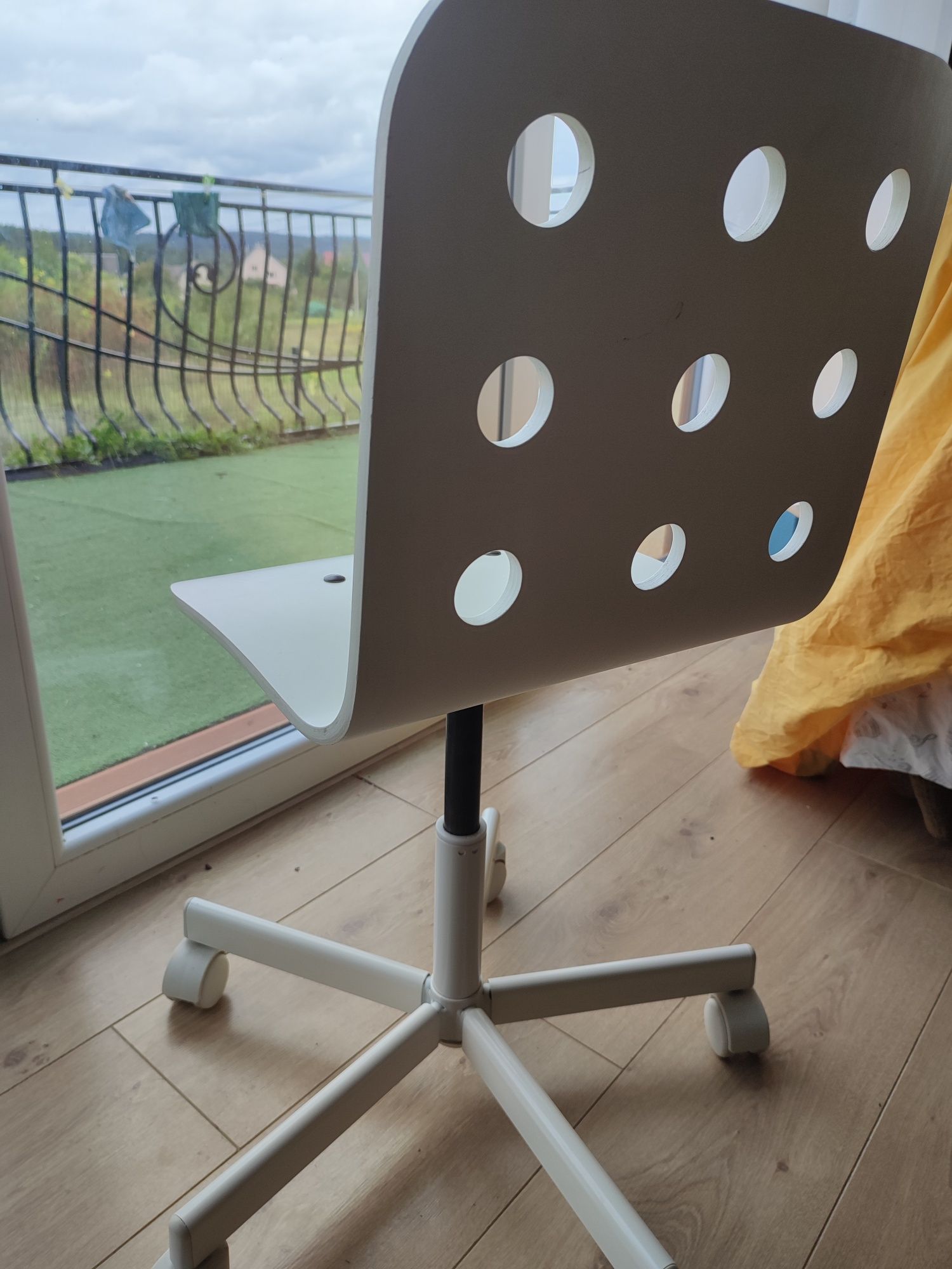 Fotel obrotowy do biurka Ikea