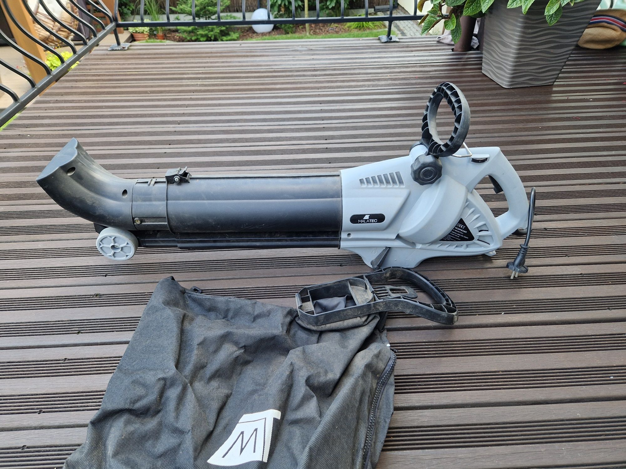 Do liści odkurzacz  Malatec vacuum przeodowy