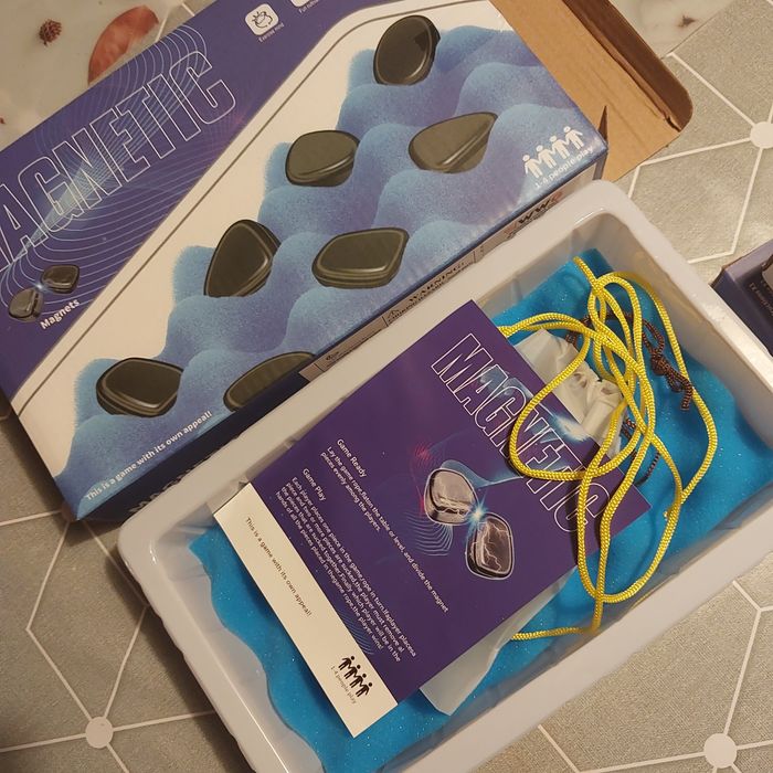 Gra Kamienie magnetyczne