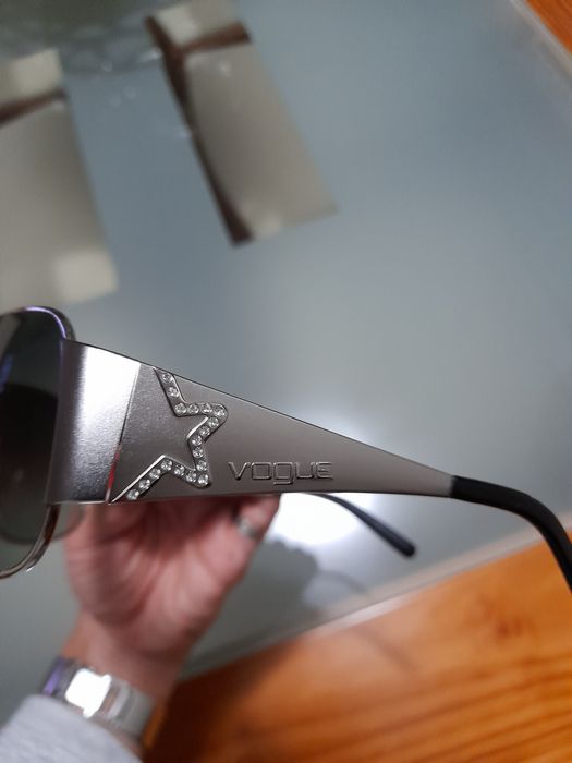 Óculo de sol vogue