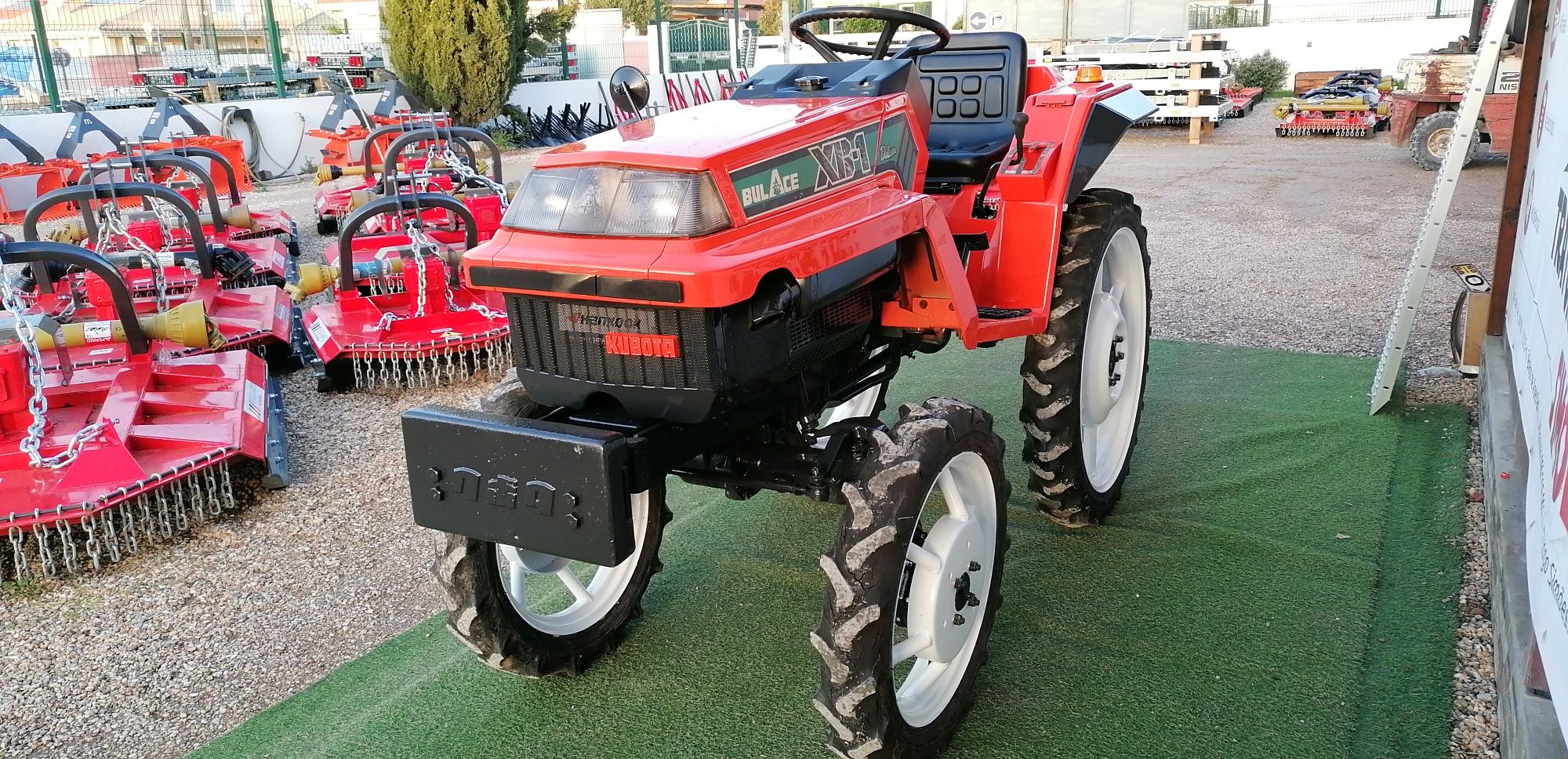 KUBOTA XB-1  /4X4 /3Cilindros /16cv