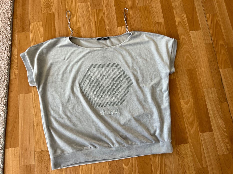 Bluzka welurowa, Monnari