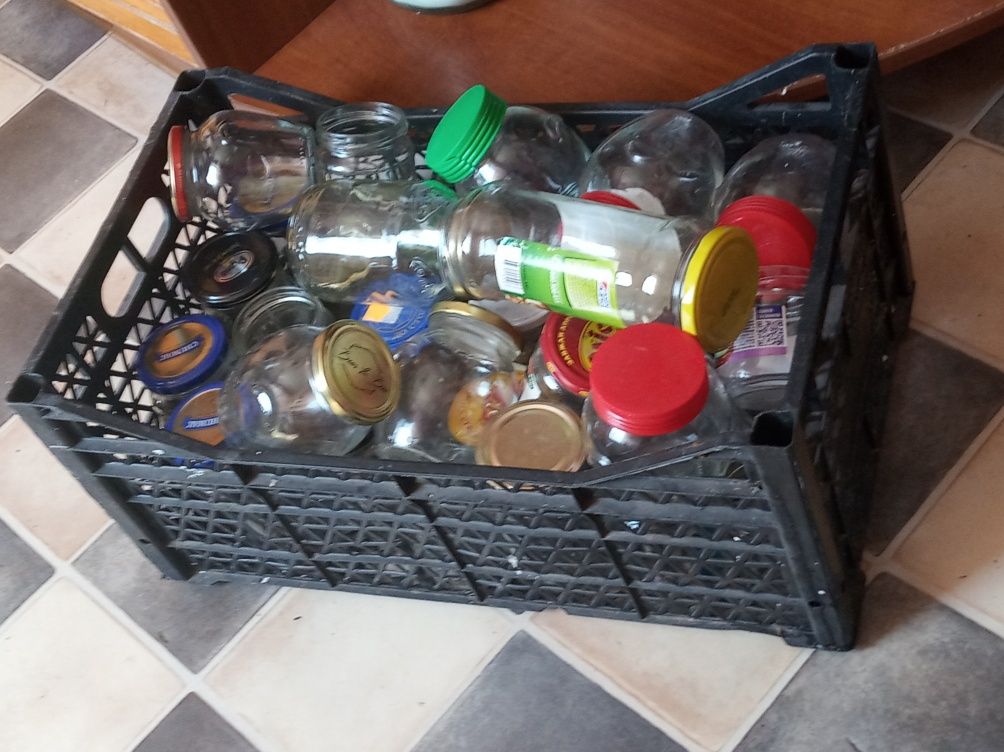 Продам стеклянные банки б/у