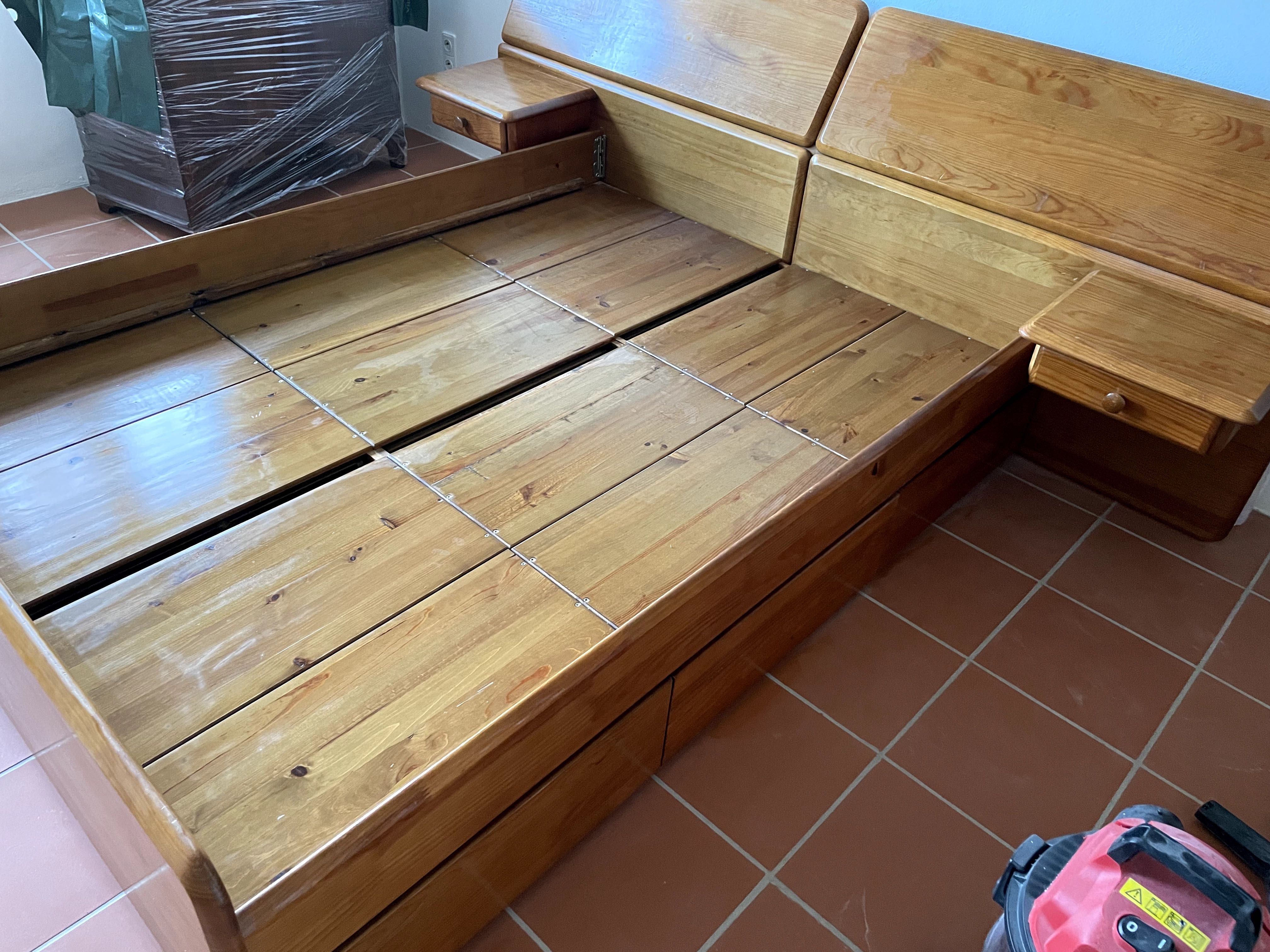 Cama Cerne 6 Gavetões e Estrado