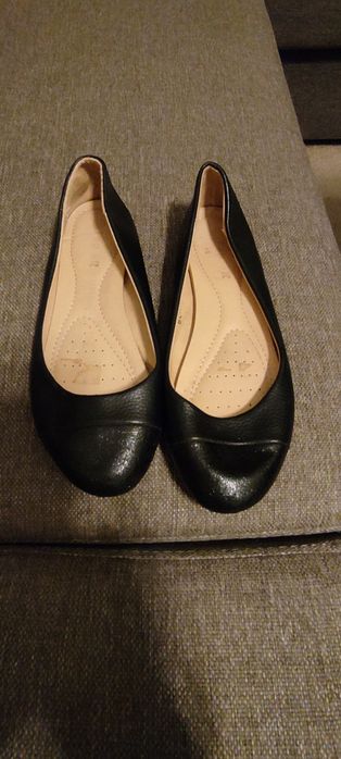 Czarne      baleriny