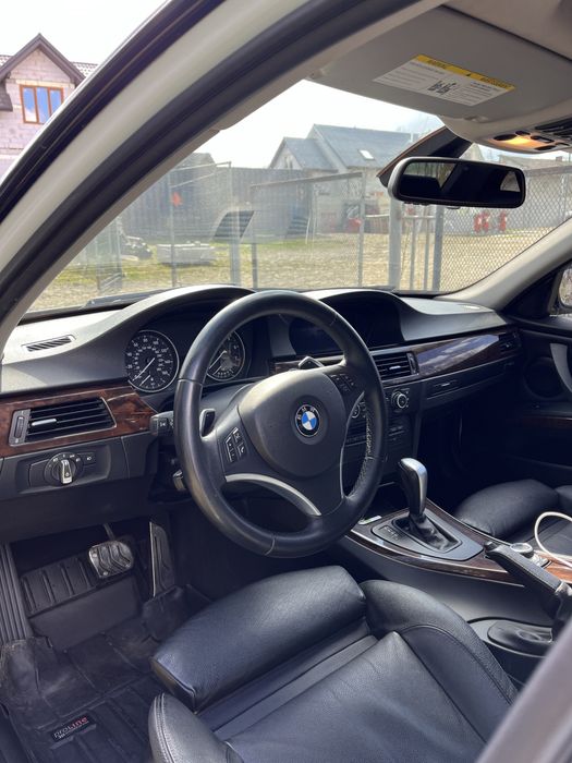 Продам BMW е90 2011 року !!!Терміново!!!