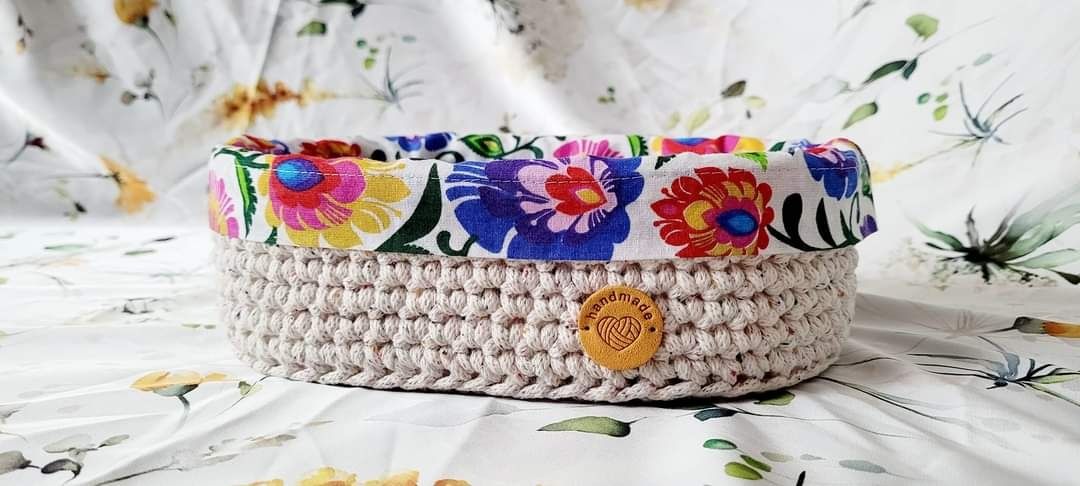 Handmade -koszyczek na sztućce/chleb