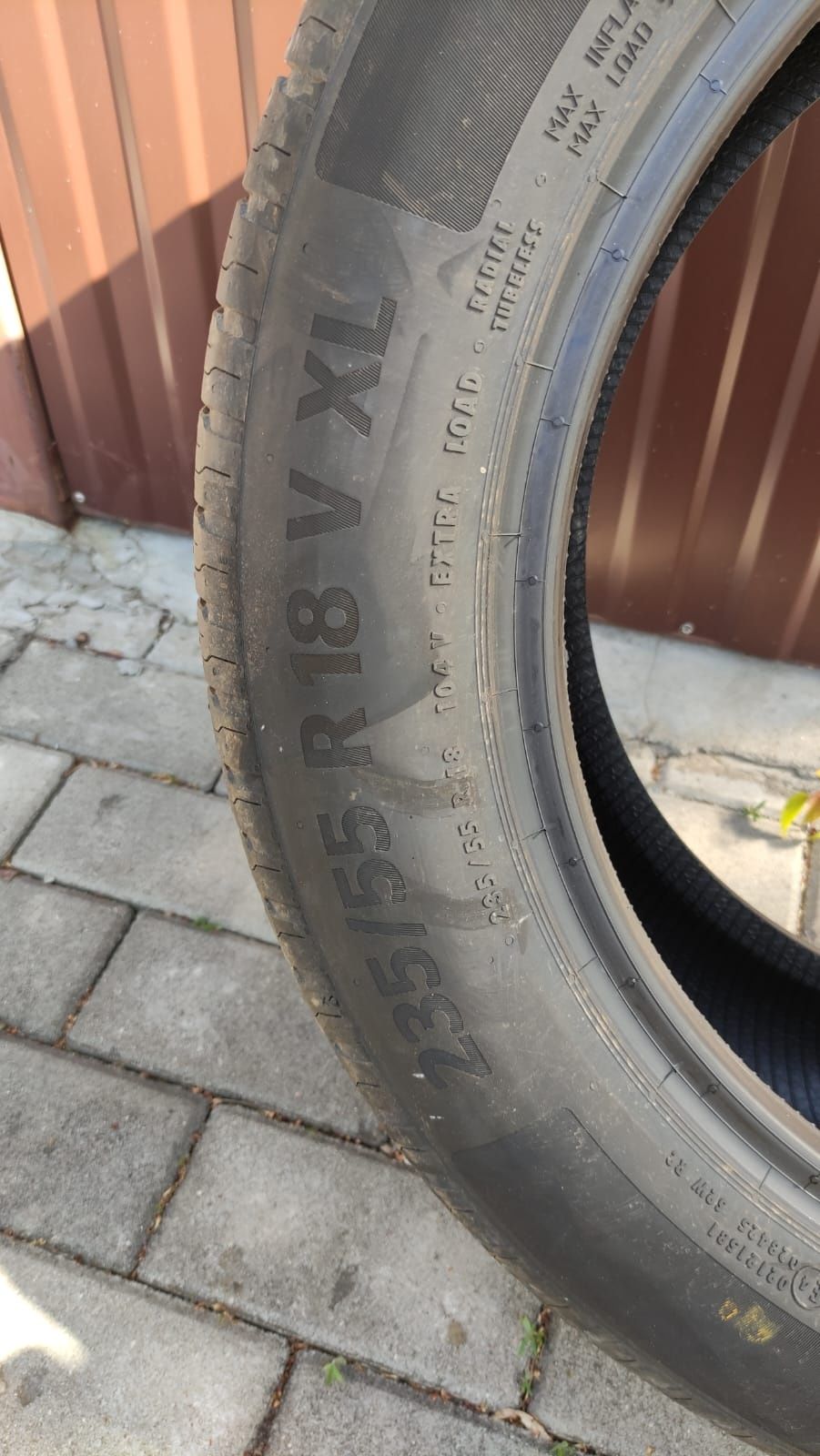 Sprzedam opony 235/55 r 18 Continental letnie