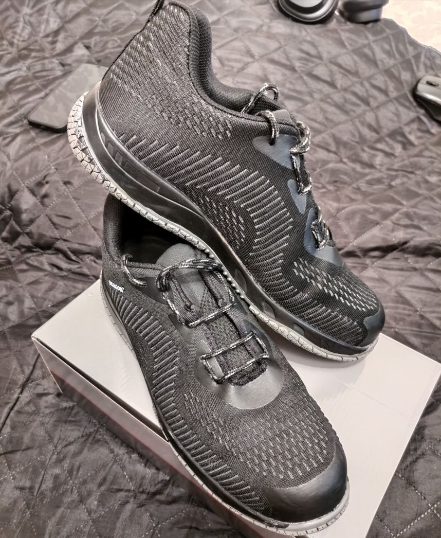 Półbuty ochronne czarne camp s1p adidasy
