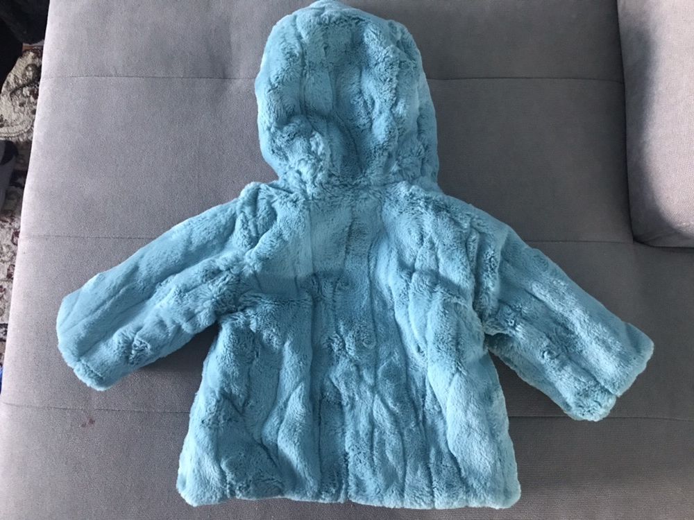 Зимняя курточка Mayoral ( 74р)