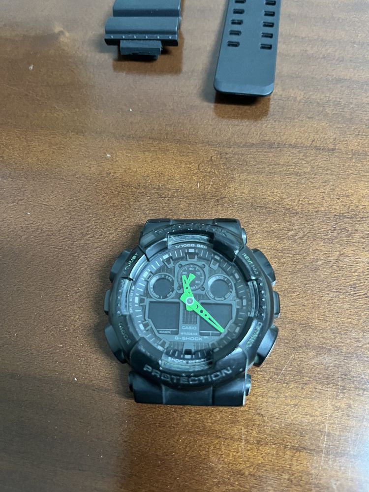 Casio G-Shock GA-100 C