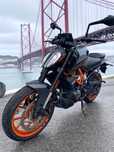 KTM 125 Duke 2022 ABS Usada à Venda | Moto Naked em Excelente Estado