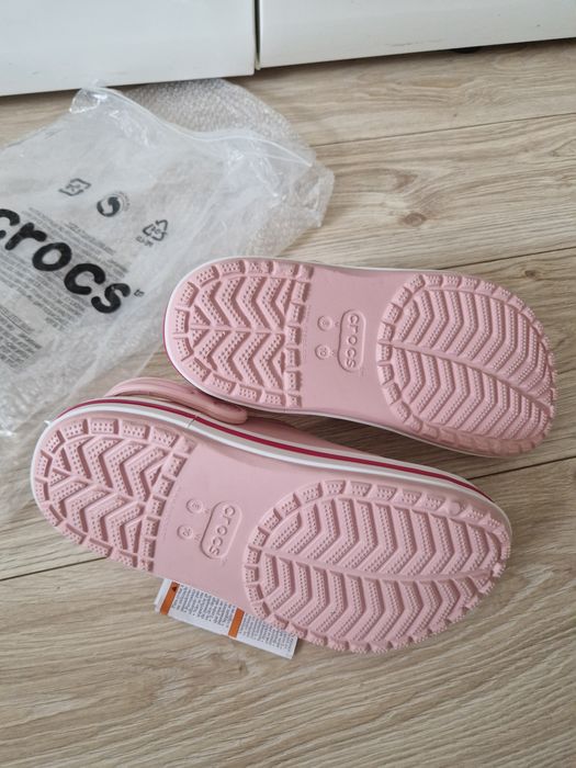 Klapki crocs M8 W10, 41-42 pudrowy róż