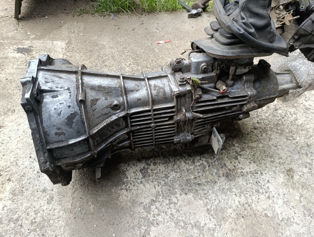 КПП коробка передач роздатка Opel Frontera 2.5 D Фронтера