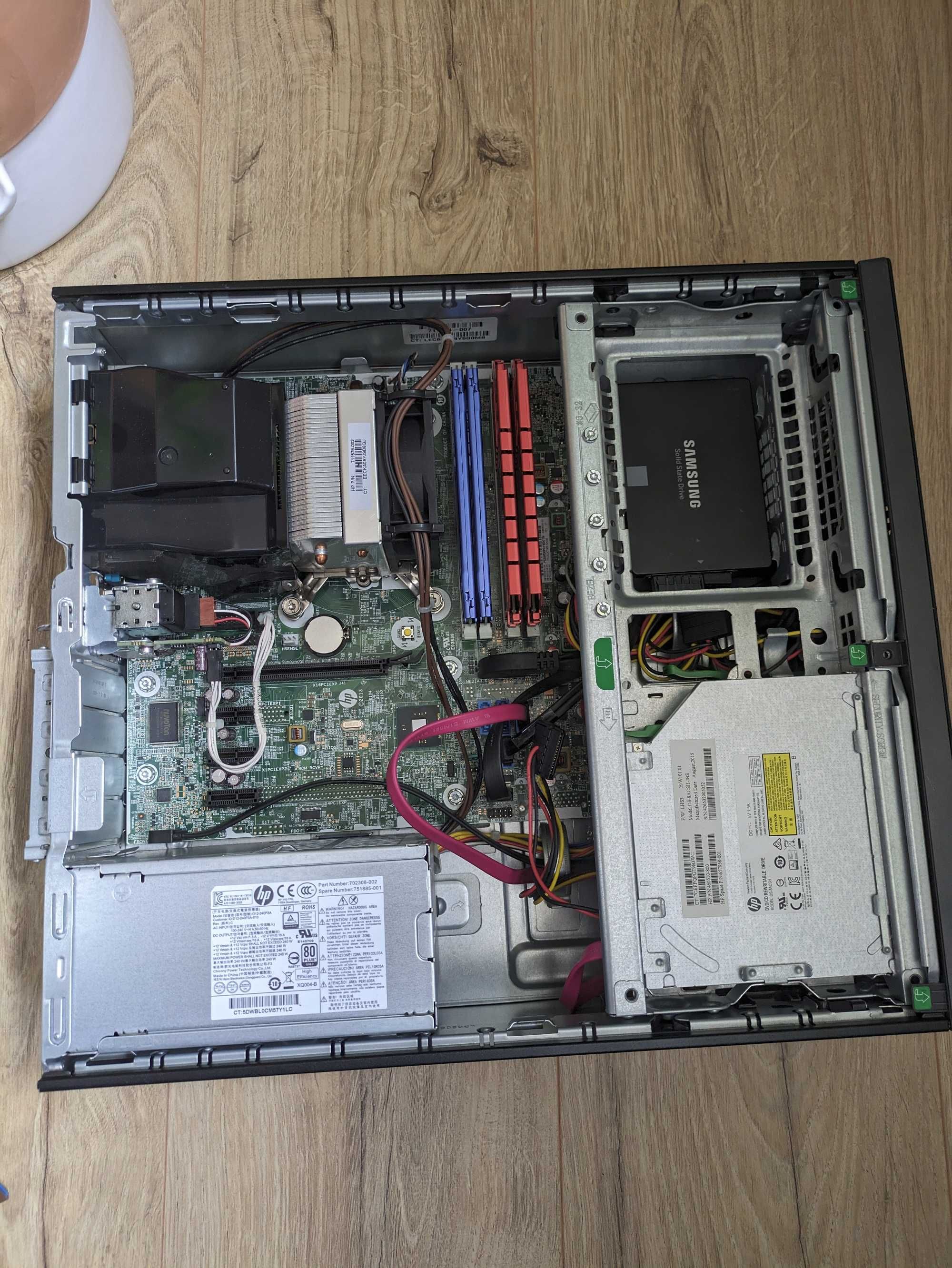 HP - i5-4590 / 24gb RAM / 250gb SSD