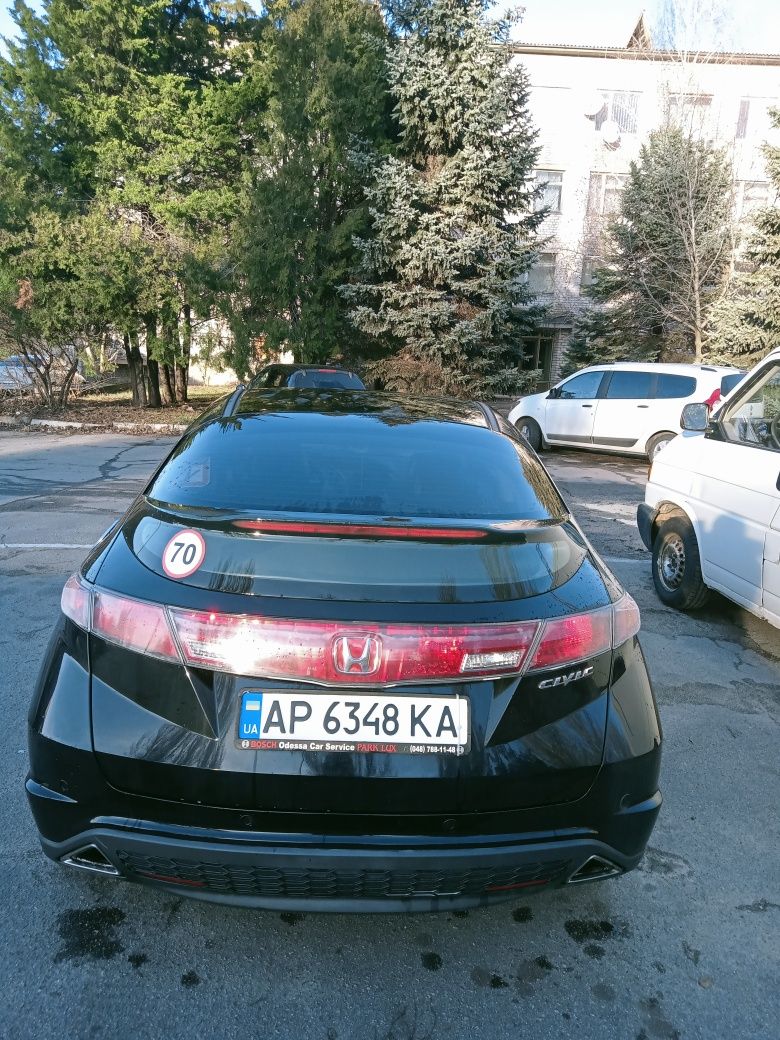 Продам Honda civic 5d