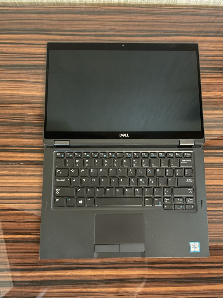 Сенсорний Dell Latitude 7390 2-in-1 i5-8350U 8GB DDR4 256GB SSD NVMe