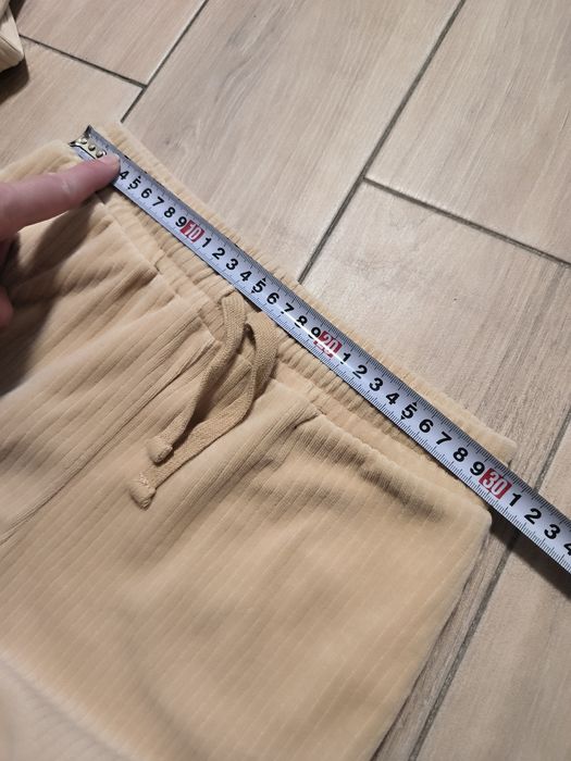 H&M спортивний костюм 8-9 років